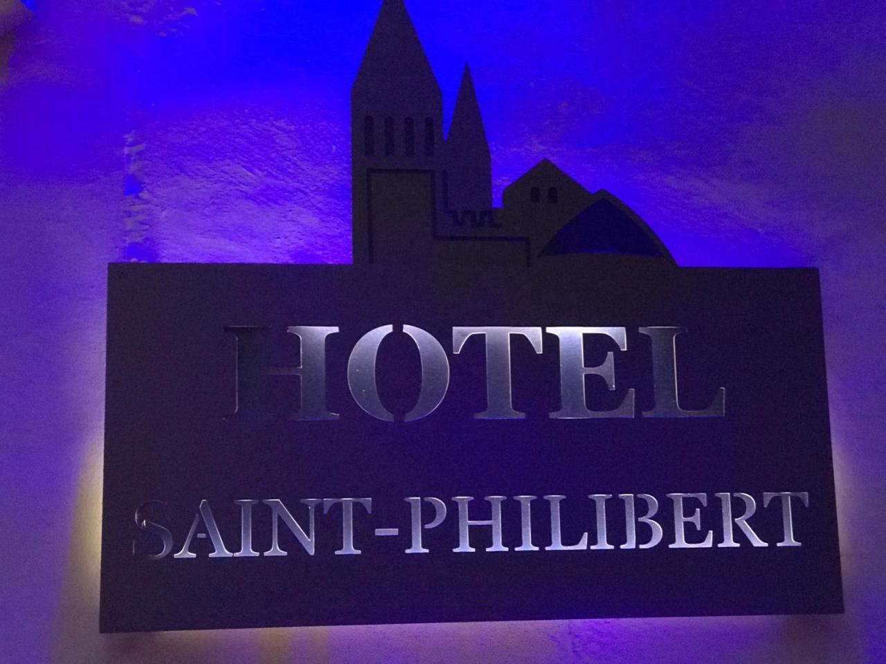 Hotel Saint Philibert Турню Экстерьер фото
